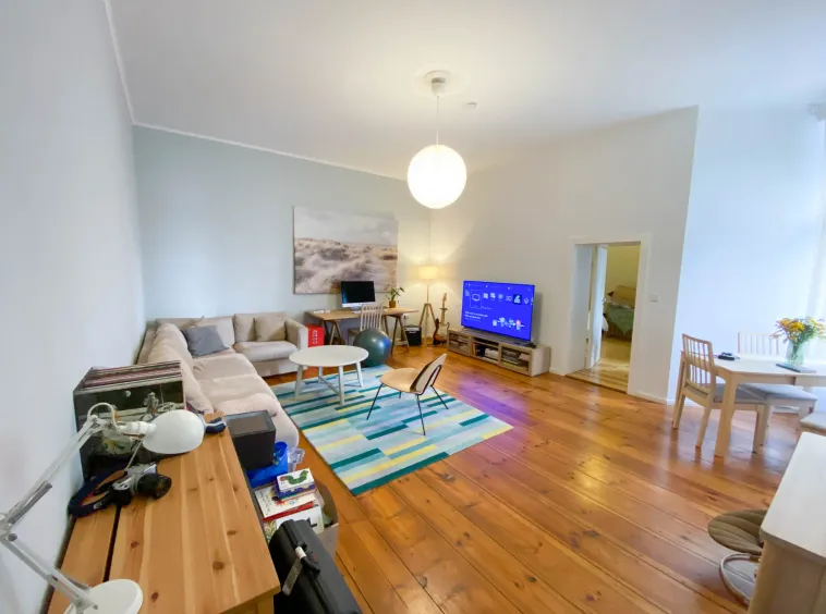 Sanierte, möblierte Altbauwohnung in Berlin Gesundbrunnen — photo 1